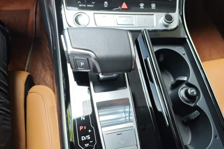 Used Audi A8 2023 A8L 50 TFSI quattro Prestige Edition Gear Lever
