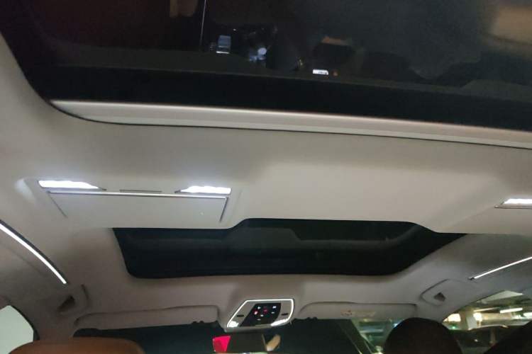 Used Audi A8 2023 A8L 50 TFSI quattro Prestige Edition Headliner