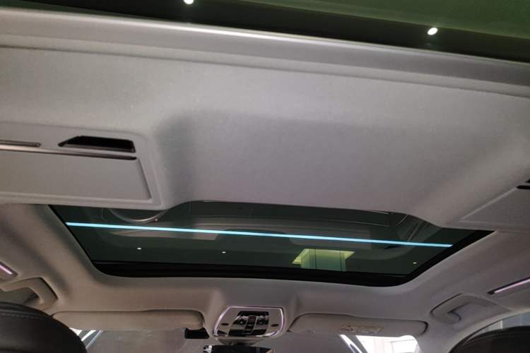 Used Audi A8 2023 A8L 50 TFSI quattro Prestige Edition Headliner