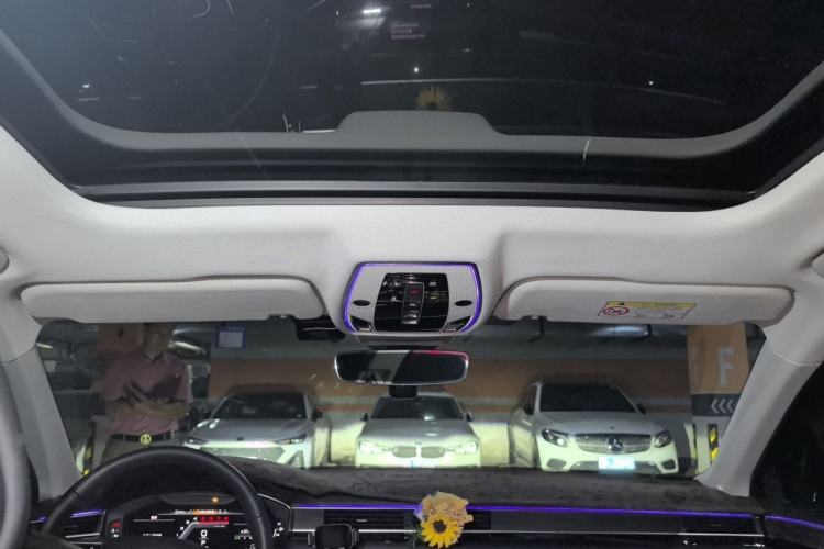 Used Audi A8 2023 A8L 50 TFSI quattro Prestige Edition Headliner