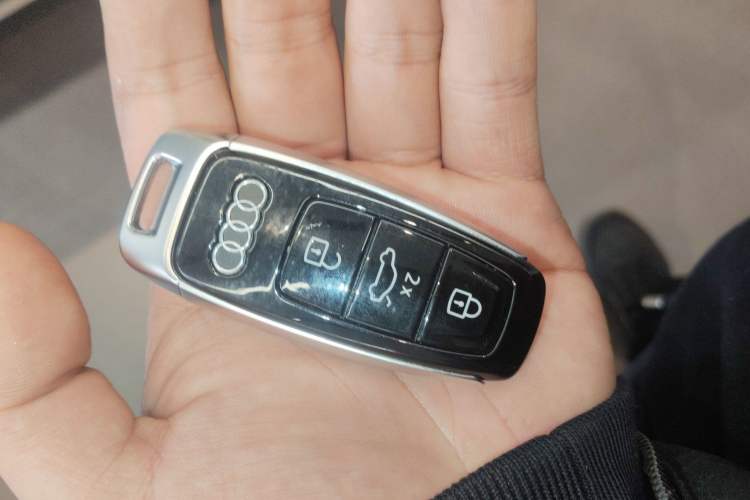 Used Audi A8 2023 A8L 45 TFSI quattro Luxury Model Interior 1