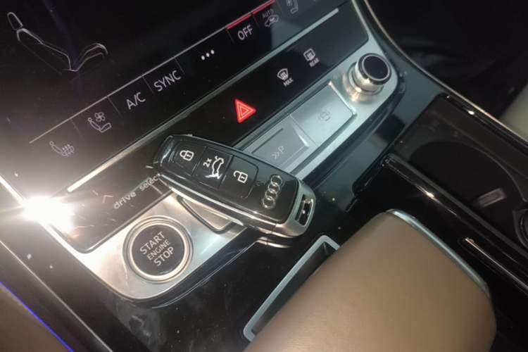 Used Audi A8 2023 A8L 55 TFSI quattro Flagship Model Interior 1