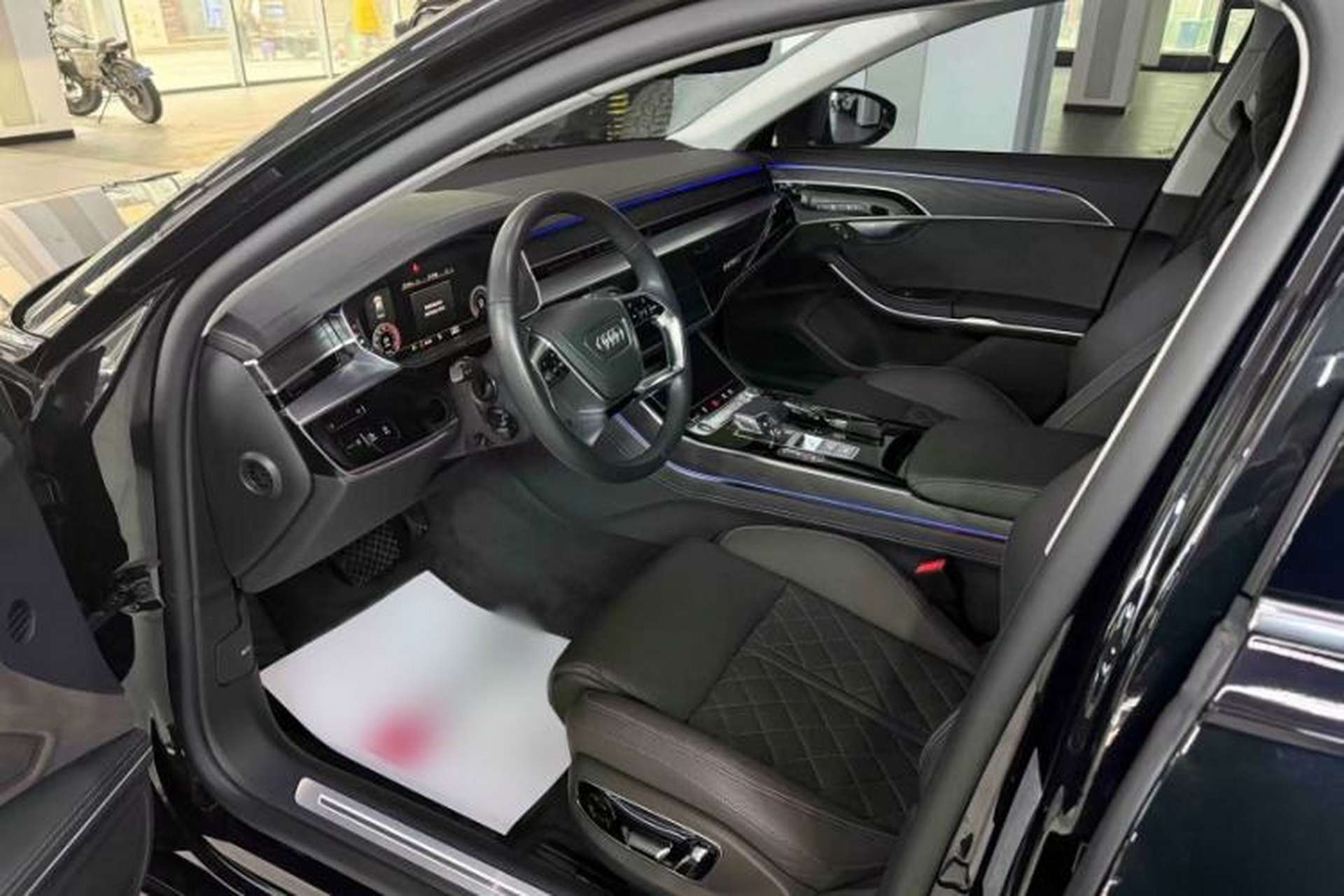 Used Audi A8 2023 A8L 50 TFSI quattro Prestige Edition Interior 4