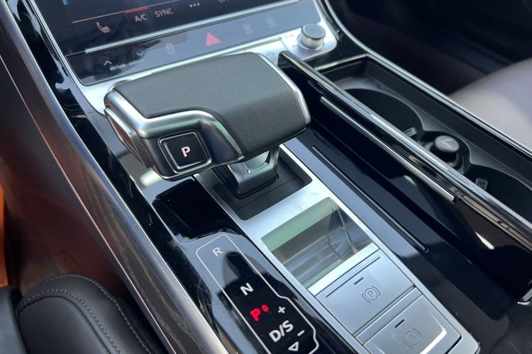 Used Audi A8 2023 A8L 45 TFSI quattro Luxury Model Interior 5