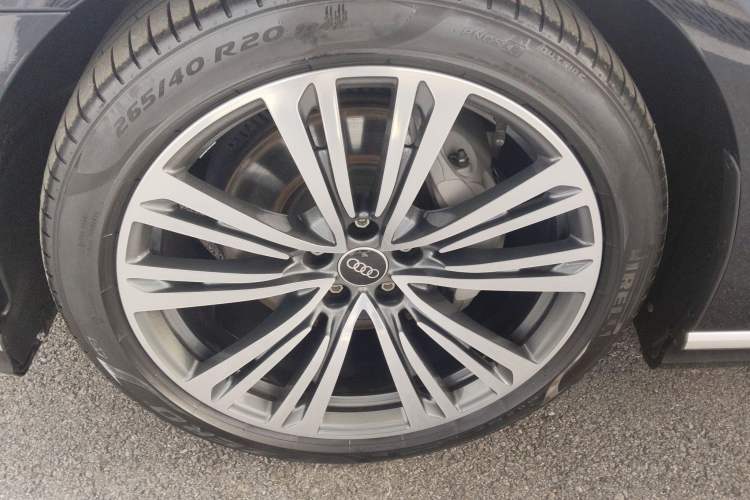 Used Audi A8 2023 A8L 50 TFSI quattro Prestige Edition Left Front Wheel Hub