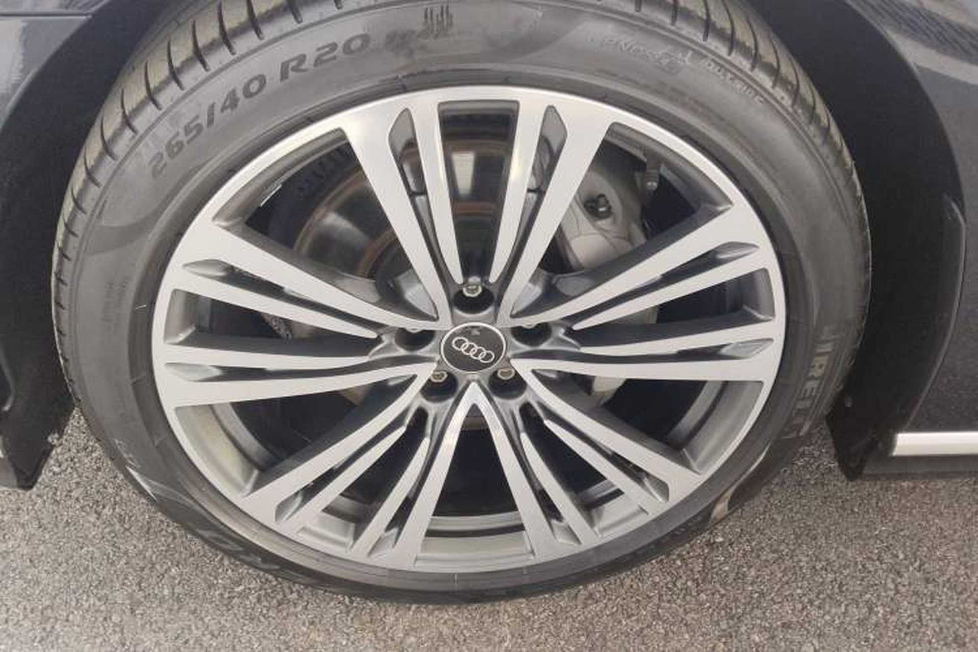 Used Audi A8 2023 A8L 50 TFSI quattro Prestige Edition Left Front Wheel Hub