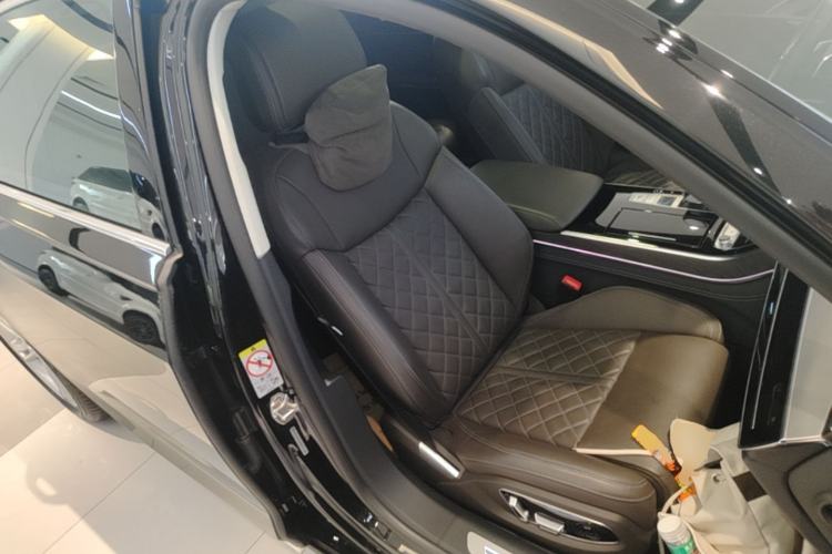 Used Audi A8 2023 A8L 50 TFSI quattro Prestige Edition Right Front Seat
