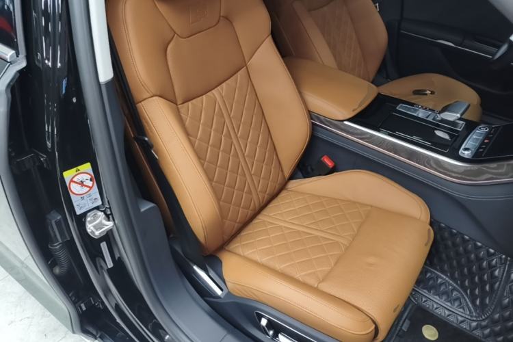 Used Audi A8 2023 A8L 50 TFSI quattro Prestige Edition Right Front Seat