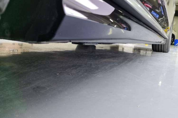 Used Audi A8 2023 A8L 50 TFSI quattro Prestige Edition Right Side Sill