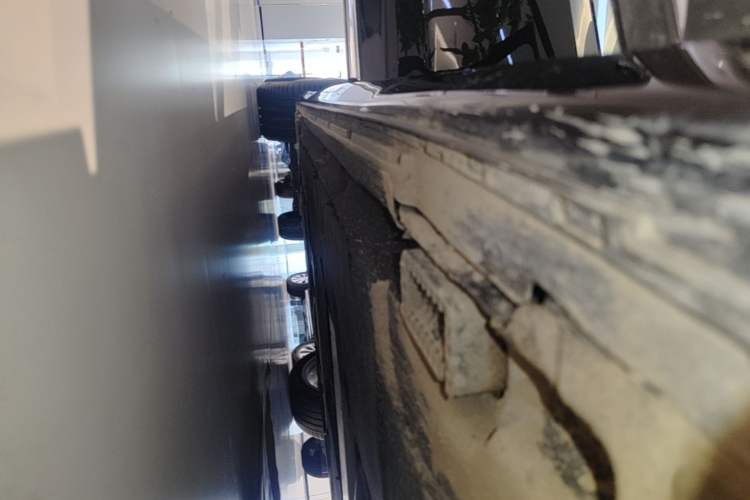 Used Audi A8 2023 A8L 50 TFSI quattro Prestige Edition Right Side Sill