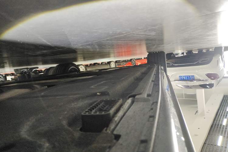 Used Audi A8 2023 A8L 50 TFSI quattro Prestige Edition Right Side Sill