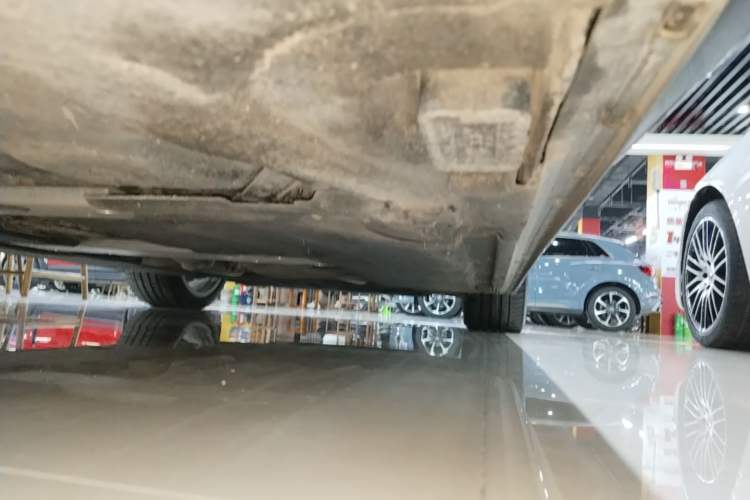 Used Audi A8 2023 A8L 50 TFSI quattro Prestige Edition Right Side Sill
