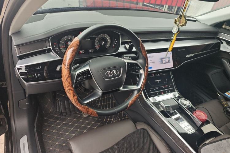 Used Audi A8 2023 A8L 45 TFSI quattro Luxury Model Steering Wheel