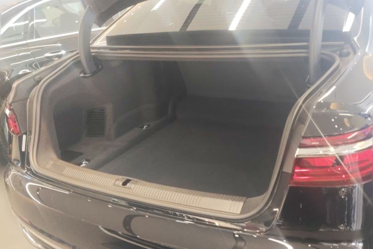 Used Audi A8 2023 A8L 45 TFSI quattro Luxury Model Trunk
