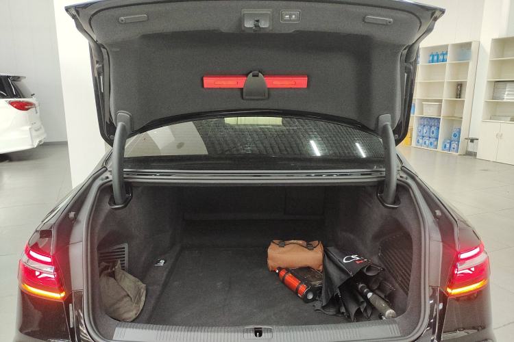 Used Audi A8 2023 A8L 50 TFSI quattro Prestige Edition Trunk