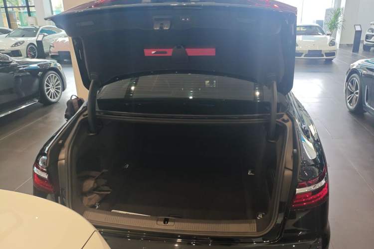 Used Audi A8 2023 A8L 50 TFSI quattro Prestige Edition Trunk