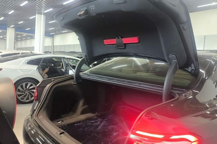 Used Audi A8 2023 A8L 55 TFSI quattro Flagship Model Trunk