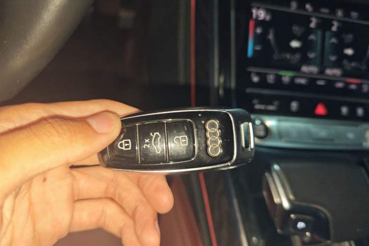 Used Audi A8 2023 A8L 50 TFSI quattro Prestige Edition Vehicle Key