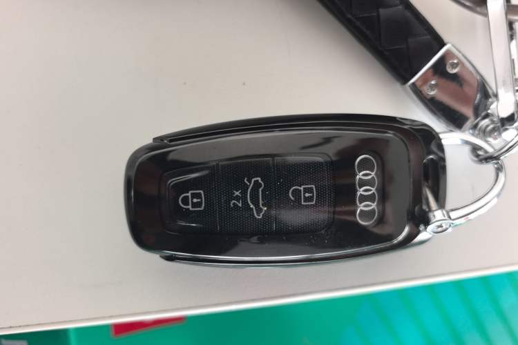 Used Audi A8 2023 A8L 50 TFSI quattro Prestige Edition Vehicle Key