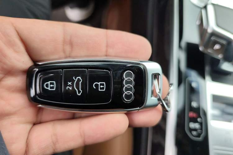 Used Audi A8 2023 A8L 50 TFSI quattro Prestige Edition Vehicle Key