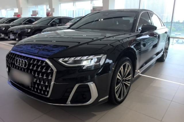 Audi A8 2023 A8L 50 TFSI quattro Prestige Edition de segunda mano