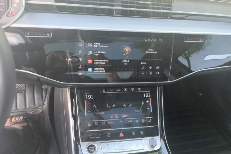 Used Audi A8  Audio And AC Panel