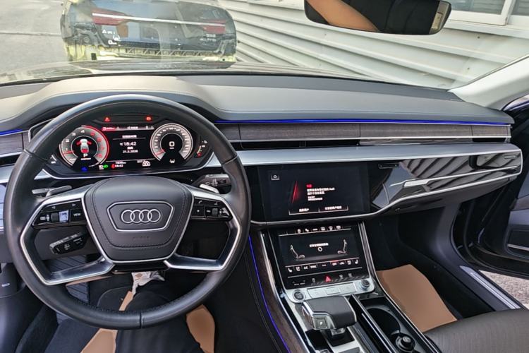 Used Audi A8 2024 A8L 55 TFSI quattro Flagship Model Center Console