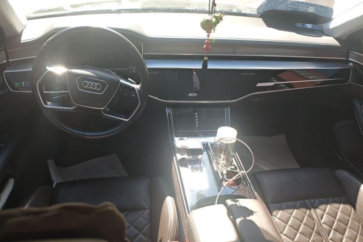Used Audi A8 2024 A8L 55 TFSI quattro Flagship Model Center Console