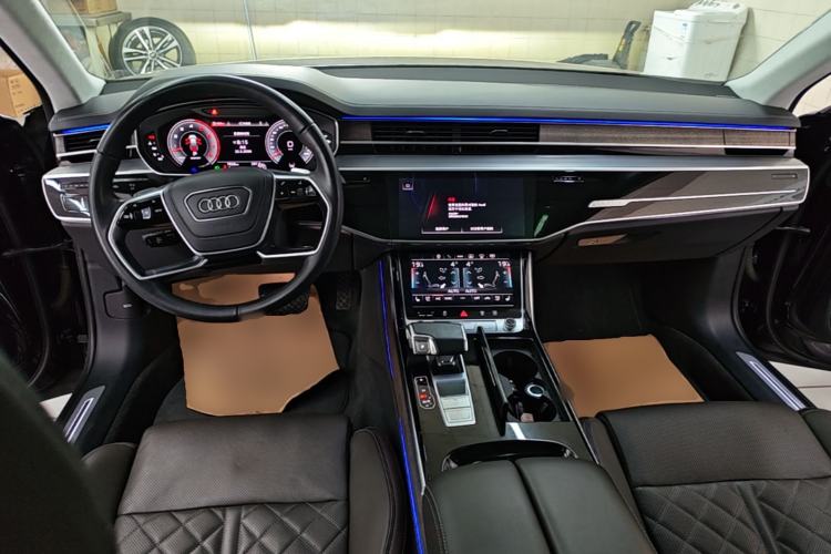 Used Audi A8 2024 A8L 55 TFSI quattro Flagship Model Center Console
