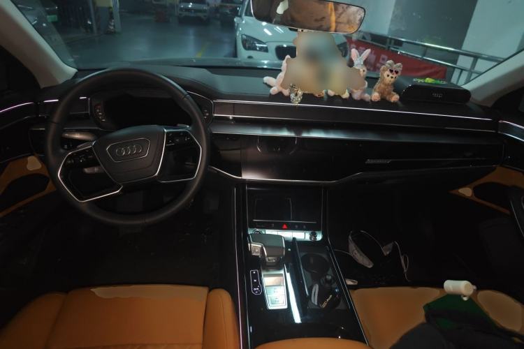 Used Audi A8 2024 A8L 50 TFSI quattro Prestige Edition Center Console