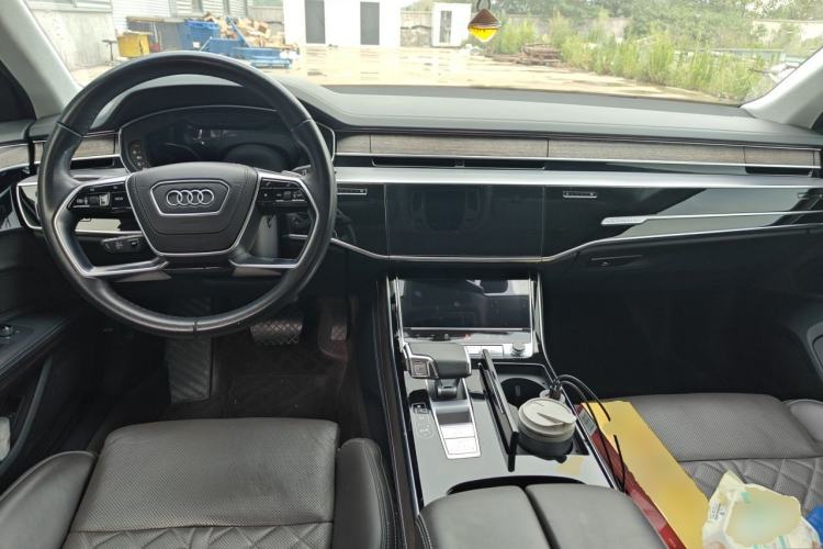 Used Audi A8 2024 A8L 55 TFSI quattro Flagship Model Center Console