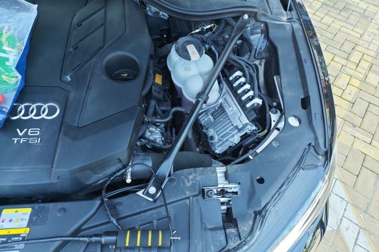 Used Audi A8 2024 A8L 50 TFSI quattro Prestige Edition Engine Bay Left
