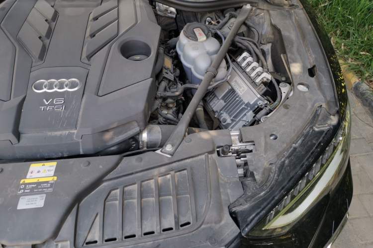 Used Audi A8 2024 A8L 50 TFSI quattro Prestige Edition Engine Bay Left