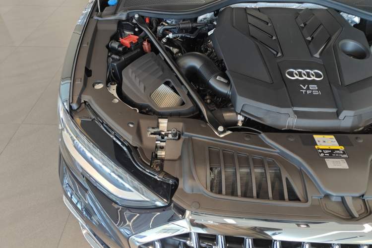 Used Audi A8 2024 A8L 50 TFSI quattro Prestige Edition Engine Bay Right