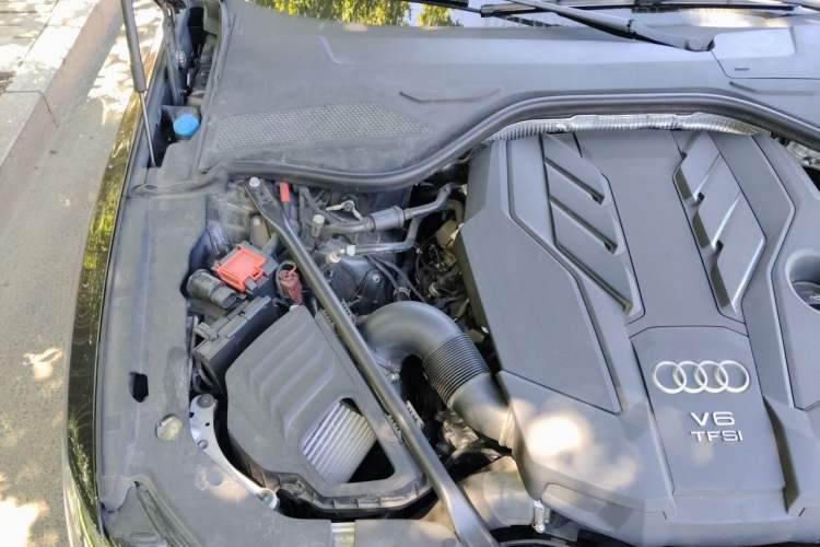 Used Audi A8 2024 A8L 50 TFSI quattro Prestige Edition Engine Bay Right