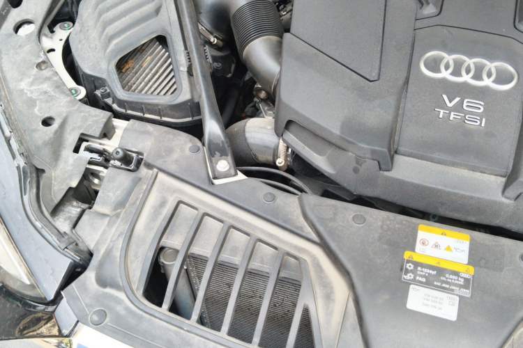 Used Audi A8 2024 A8L 55 TFSI quattro Flagship Model Engine Bay Right