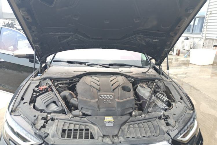 Used Audi A8 2024 A8L 55 TFSI quattro Flagship Model Engine Bay