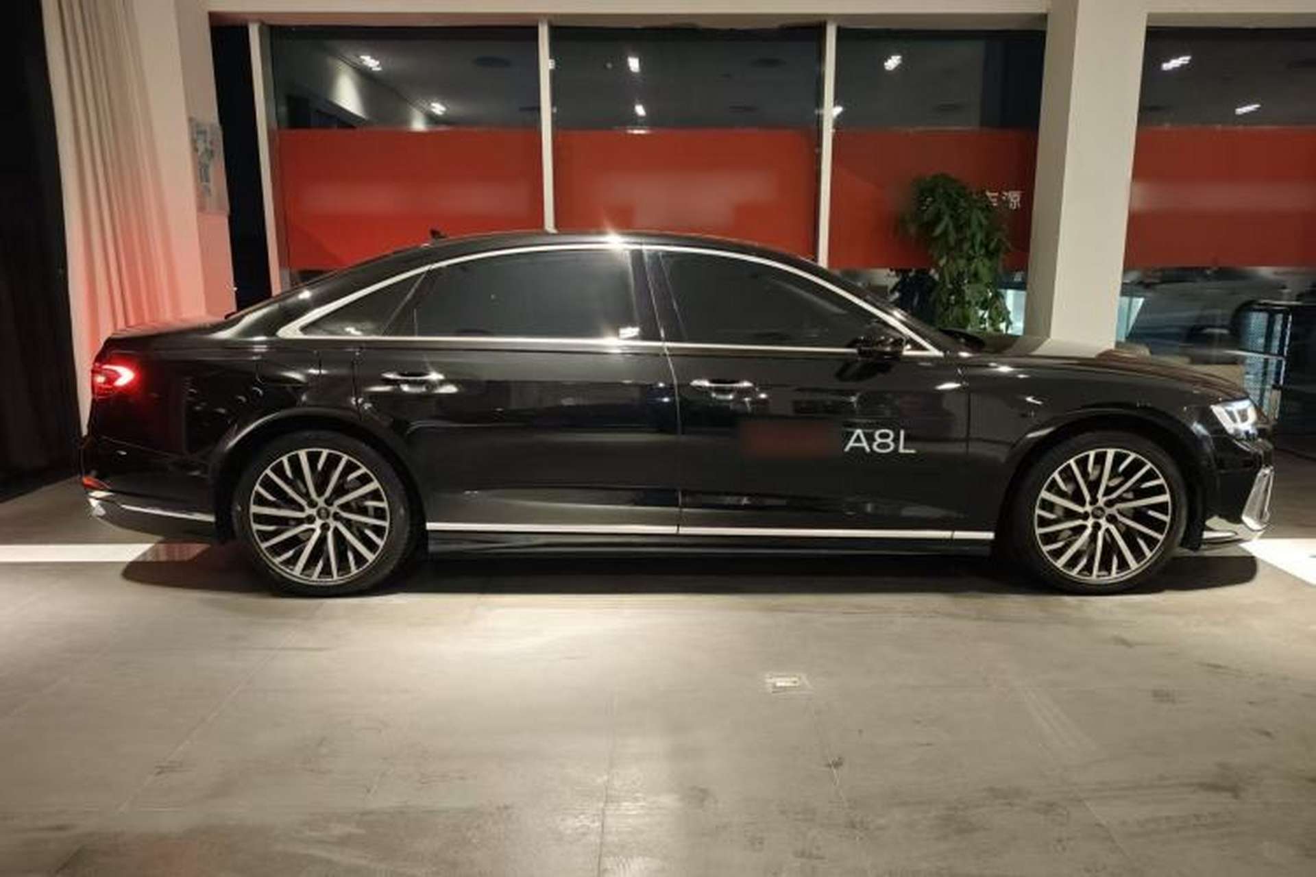 Used Audi A8 2024 A8L 55 TFSI quattro Flagship Model Exterior 2