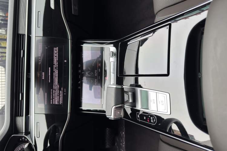 Used Audi A8 2024 A8L 50 TFSI quattro Prestige Edition Exterior 3