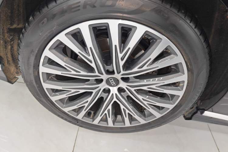 Used Audi A8 2024 A8L 50 TFSI quattro Prestige Edition Exterior 5