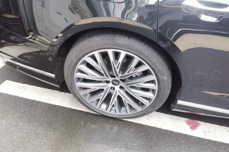 Used Audi A8 2024 A8L 50 TFSI quattro Prestige Edition Exterior 5