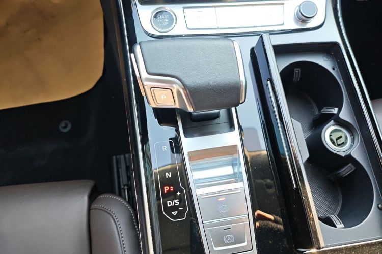 Used Audi A8 2024 A8L 45 TFSI quattro Luxury Model Gear Lever