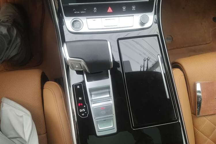 Used Audi A8 2024 A8L 50 TFSI quattro Prestige Edition Gear Lever