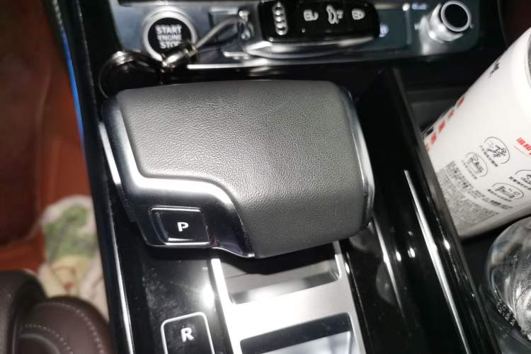 Used Audi A8 2024 A8L 50 TFSI quattro Prestige Edition Gear Lever