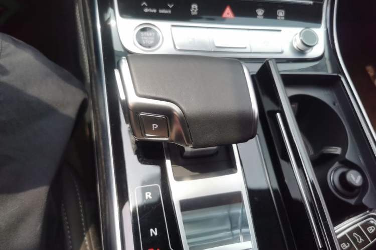 Used Audi A8 2024 A8L 50 TFSI quattro Prestige Edition Gear Lever