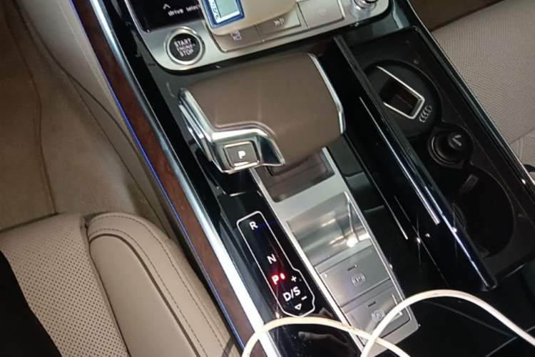 Used Audi A8 2024 A8L 50 TFSI quattro Prestige Edition Gear Lever