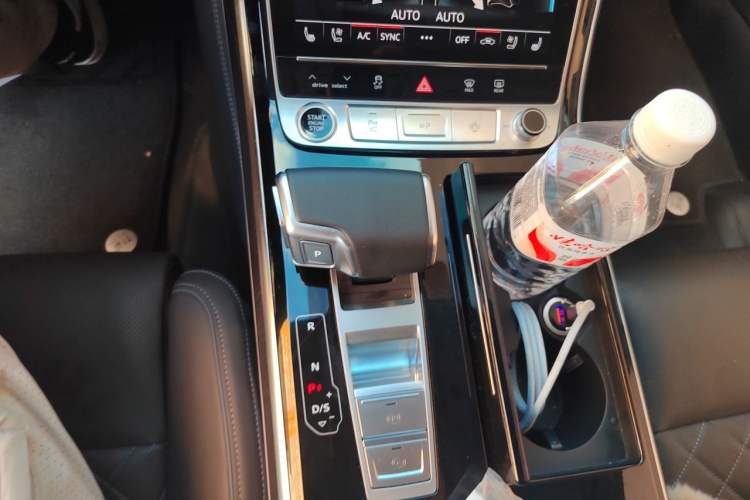 Used Audi A8 2024 A8L 50 TFSI quattro Prestige Edition Gear Lever