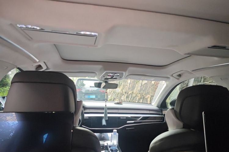 Used Audi A8 2024 A8L 55 TFSI quattro Flagship Model Headliner