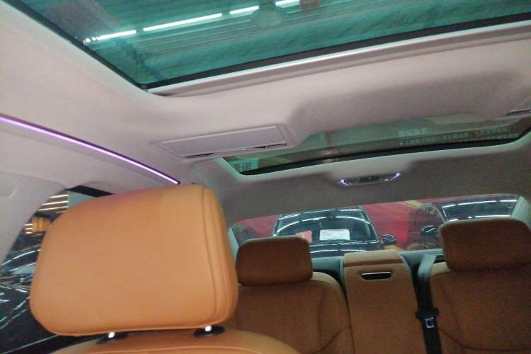Used Audi A8 2024 A8L 45 TFSI quattro Luxury Model Headliner