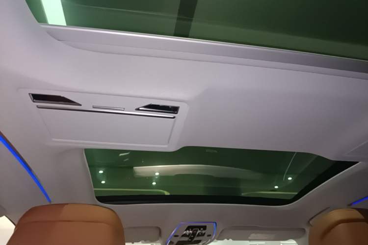 Used Audi A8 2024 A8L 50 TFSI quattro Prestige Edition Headliner